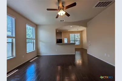 622 Creekside Circle, New Braunfels, TX 78130 - Photo 2