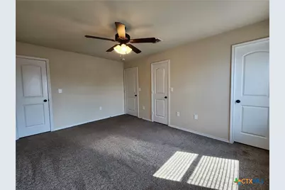 622 Creekside Circle, New Braunfels, TX 78130 - Photo 16