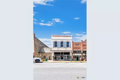 130 E Main Street, Cuero, TX 77954 - Photo 8