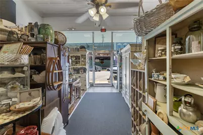 130 E Main Street, Cuero, TX 77954 - Photo 4