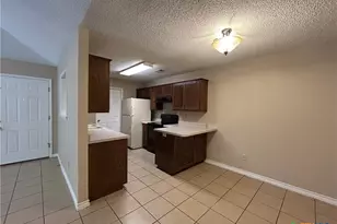 1642 W County Line Rd, New Braunfels, TX 78130 - Photo 8
