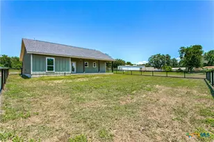 768 Burges St, Seguin, TX 78155 - Photo 32