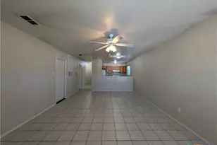 1146 Misty Acres Dr, New Braunfels, TX 78130 - Photo 2