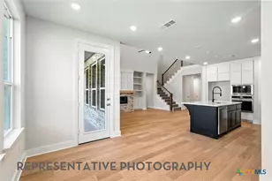 12188 Heartvine Pkwy, Schertz, TX 78154 - Photo 6