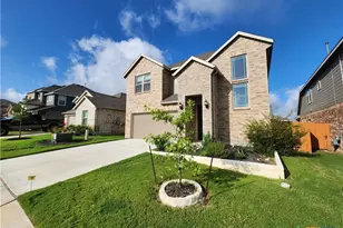 1647 Stone House, New Braunfels, TX 78132 - Photo 2