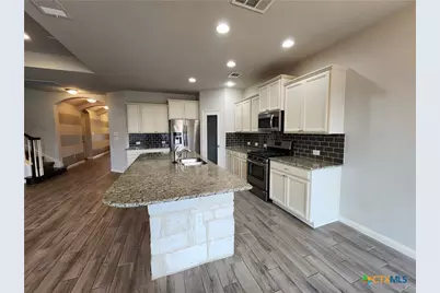 338 Oak Creek Way, New Braunfels, TX 78130 - Photo 12