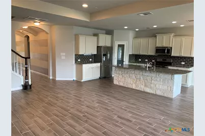 338 Oak Creek Way, New Braunfels, TX 78130 - Photo 14