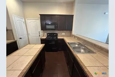 298 Rosalie Drive, New Braunfels, TX 78130 - Photo 10