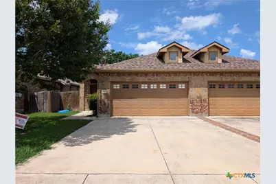 298 Rosalie Drive, New Braunfels, TX 78130 - Photo 2