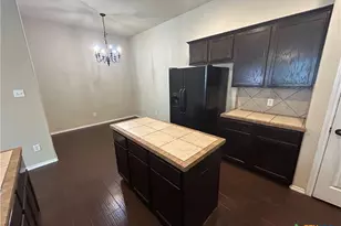 298 Rosalie Dr, New Braunfels, TX 78130 - Photo 10