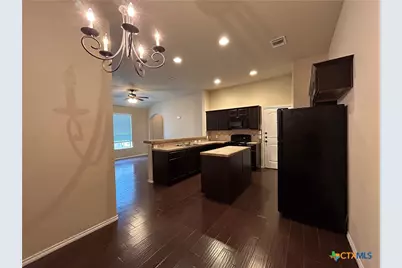 697 Creekside Circle, New Braunfels, TX 78130 - Photo 12