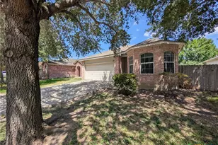 341 Placid Meadow, New Braunfels, TX 78130 - Photo 2