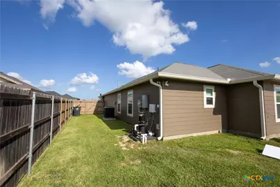 202 Quarry Lane, Cuero, TX 77954 - Photo 6