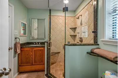 117 E Harbor Drive, Port Lavaca, TX 77979 - Photo 44