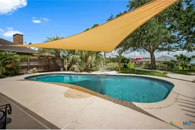 117 E Harbor Drive, Port Lavaca, TX 77979 - Photo 6