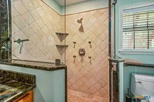 117 E Harbor Dr, Port Lavaca, TX 77979 - Photo 44