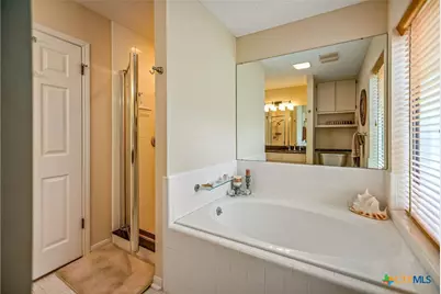 117 E Harbor Drive, Port Lavaca, TX 77979 - Photo 28