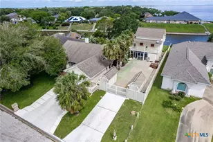 117 E Harbor Dr, Port Lavaca, TX 77979 - Photo 48