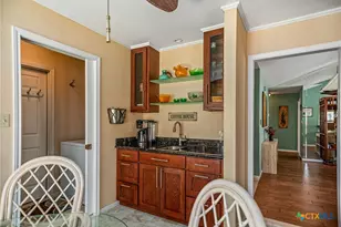117 E Harbor Dr, Port Lavaca, TX 77979 - Photo 26