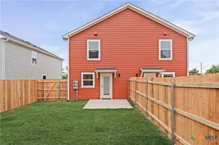 1112 S 12th St, Temple, TX 76504 - Photo 8