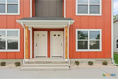 1112 S 12th Street #A&B, Temple, TX 76504 - Photo 4