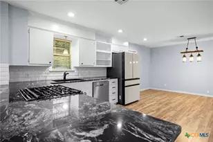 575 W 4th St, Crawford, TX 76638 - Photo 8
