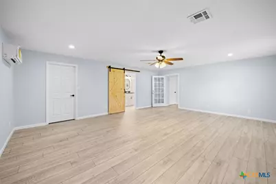 575 W 4th Street, Crawford, TX 76638 - Photo 12