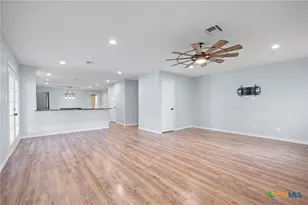 575 W 4th St, Crawford, TX 76638 - Photo 6