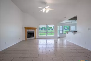 408 Spyglass St, Marble Falls, TX 78654 - Photo 6