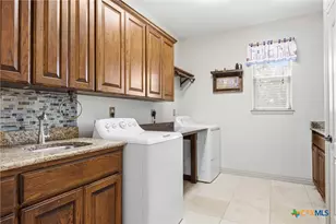 4366 Royal St, Salado, TX 76571 - Photo 28
