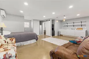 381 Schneider Rd, Seguin, TX 78155 - Photo 38