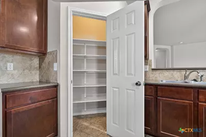 11631 Lemonmint Parkway, San Antonio, TX 78245 - Photo 8