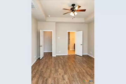 11631 Lemonmint Parkway, San Antonio, TX 78245 - Photo 18