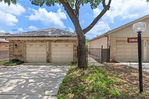 1364 Patio Dr, New Braunfels, TX 78130 - Photo 4