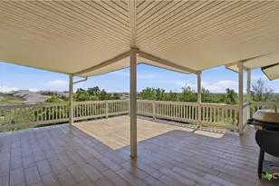 6715 E Queens Crown St, San Antonio, TX 78233 - Photo 12