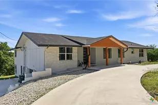 6715 Queens Crown East St, San Antonio, TX 78233 - Photo 4