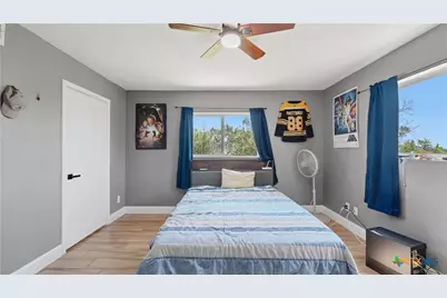 6715 E Queens Crown Street, San Antonio, TX 78233 - Photo 28