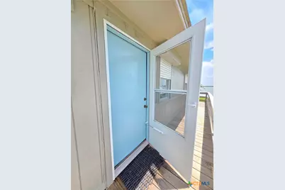 2182 W Bayshore Drive, Palacios, TX 77465 - Photo 10
