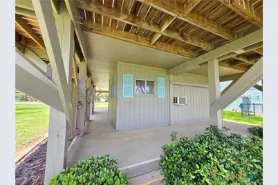 2182 W Bayshore Drive, Palacios, TX 77465 - Photo 32
