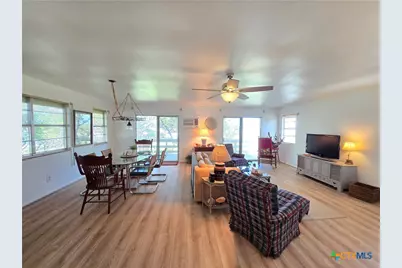 2182 W Bayshore Drive, Palacios, TX 77465 - Photo 14