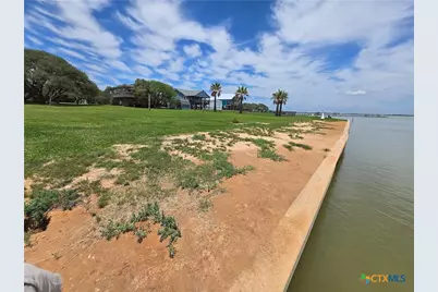 2182 W Bayshore Drive, Palacios, TX 77465 - Photo 44