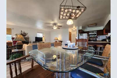 2182 W Bayshore Drive, Palacios, TX 77465 - Photo 16