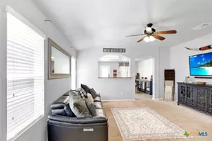 1544 Gateshead Dr, Seguin, TX 78155 - Photo 10