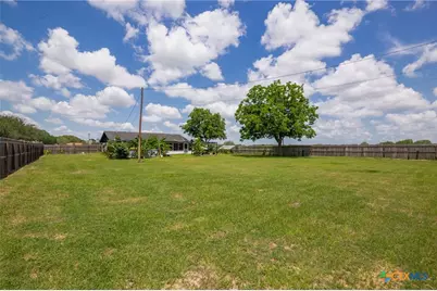 101 Elaine Street, Victoria, TX 77904 - Photo 28