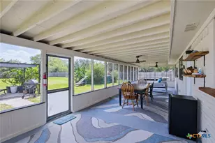 101 Elaine St, Victoria, TX 77904 - Photo 22