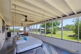 101 Elaine St, Victoria, TX 77904 - Photo 24