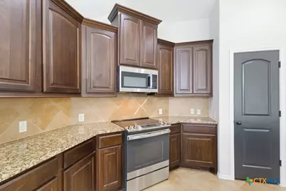 2185 Range Road, Seguin, TX 78155 - Photo 10