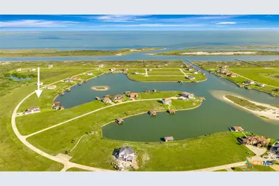 184 E Burgundy Bay, Port O'Connor, TX 77982 - Photo 1