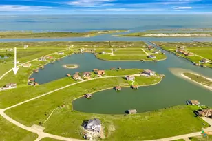 184 E Burgundy Bay, Port O'Connor, TX 77982 - Photo 1