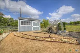 1720 Rocky Ridge Loop, Canyon Lake, TX 78133 - Photo 40